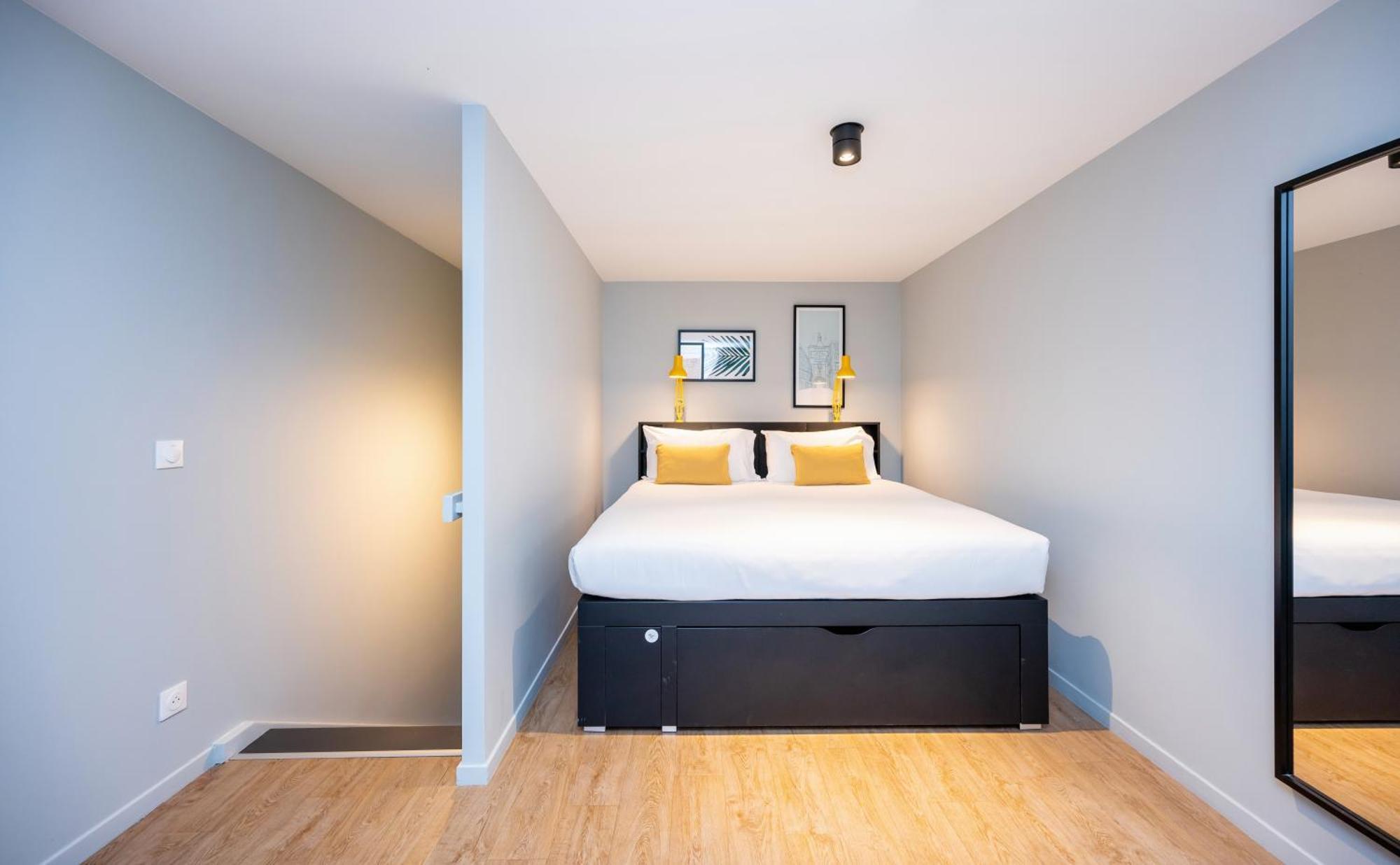Aparthotel Staycity Centre 3*